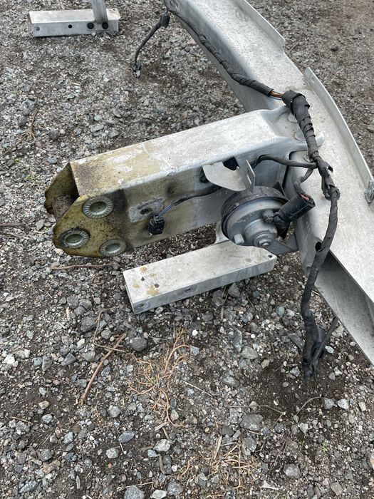 Передняя панель (Телевизор) BMW 5 F10 /F11