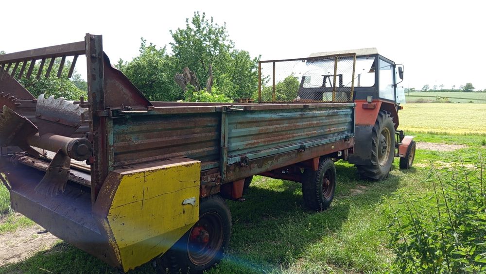 Rozrzutnik obornika 3,5 tony czarna białostocka gnojarka