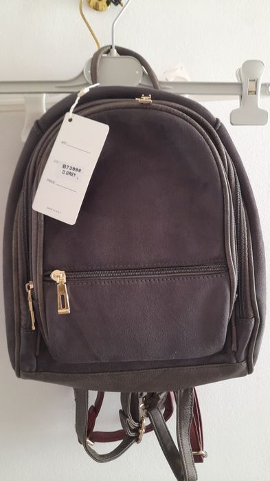Mochilas senhora, D.GREY.
