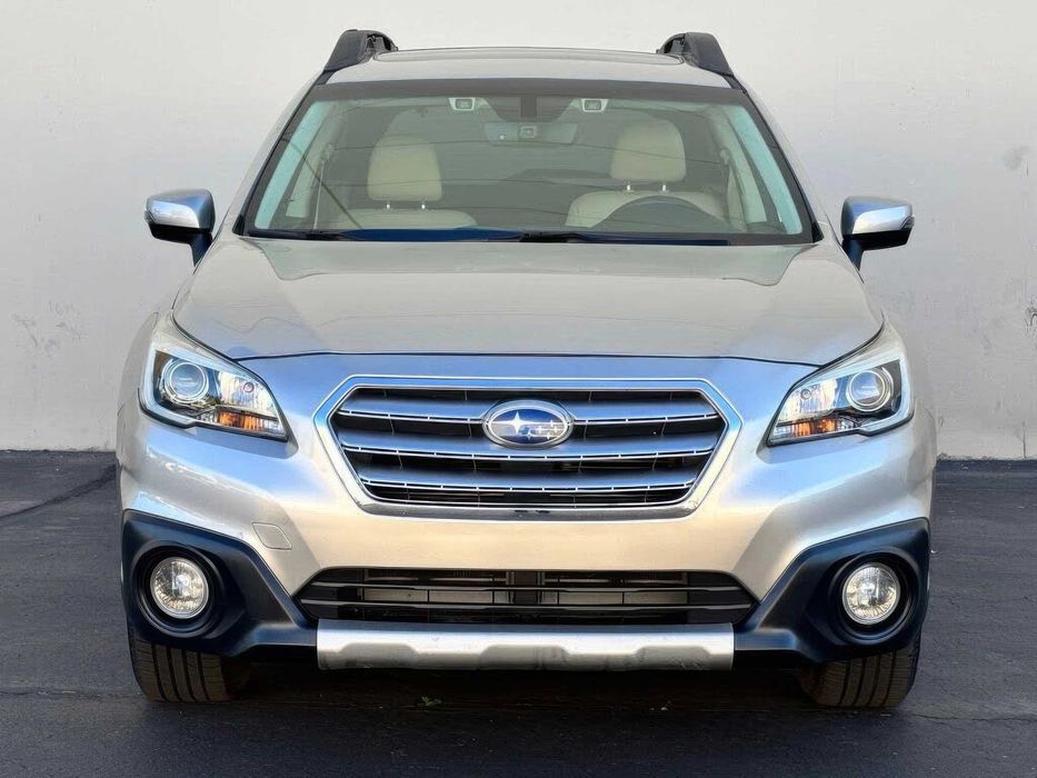 Subaru Outback Limited      2017