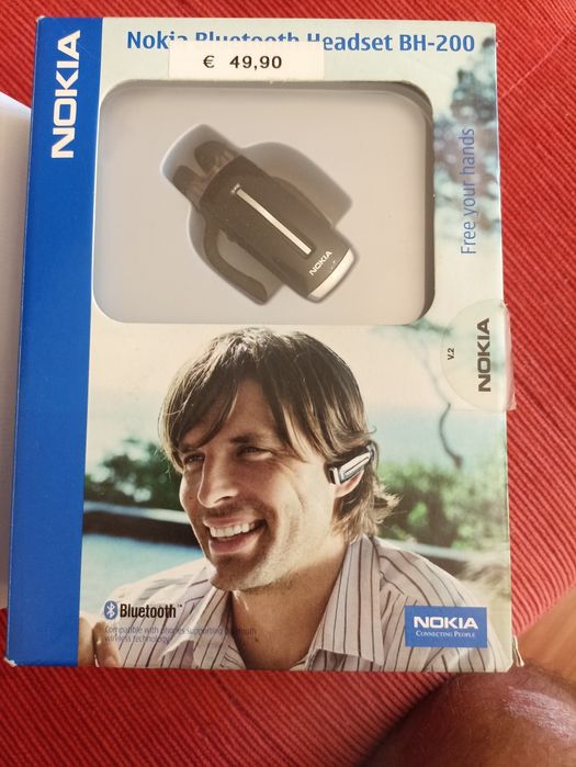 Phones Nokia BH-200 Bluetooth