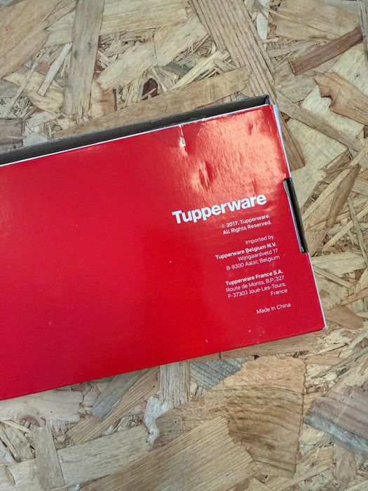 Cotelo tupperware