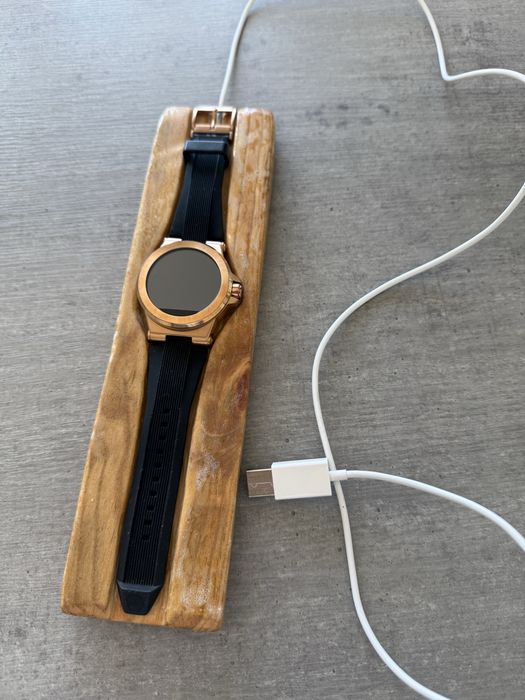 Michael kors relogio smart , Access Dylon