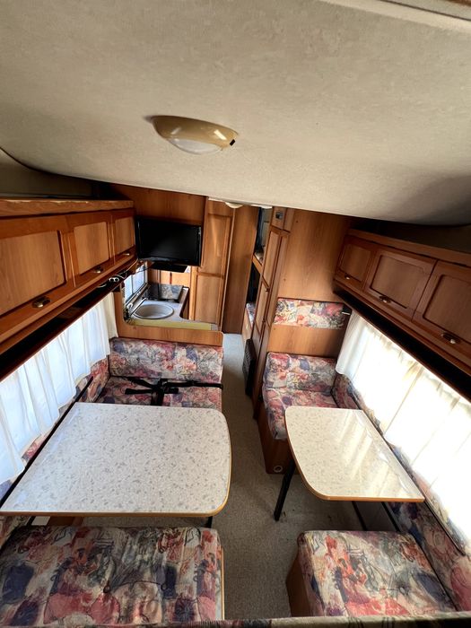 Autocaravana - FIAT DUCATO 2.5D | Elnagh CEMAC Capucine – 7 Lugares | 5 Camas Sempre Feitas | Painel Solar | Toldo | Câmara traseira