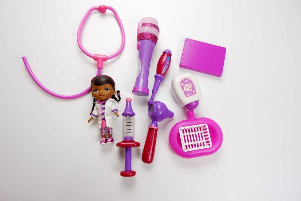Набор Disney Just Play McStuffins доктор кукла  lol микрофон  клиника