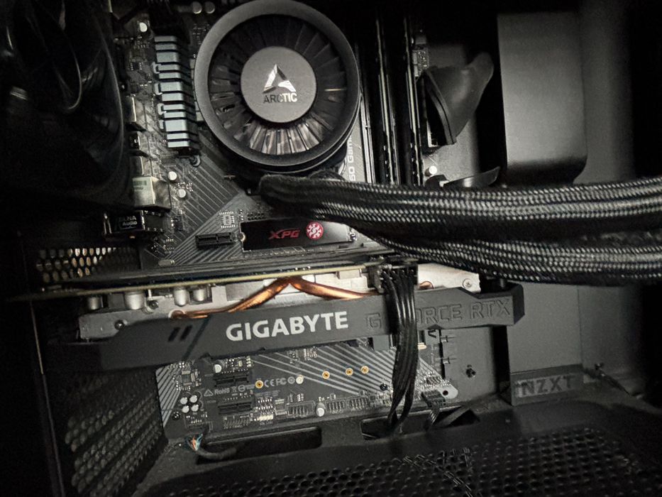 Komputer Gamingowy Ryzen 5 3600 • RTX 2060 6GB  AIO Arctic 240