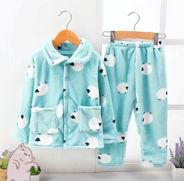 Плюшева натуральна  піжама барашки нова