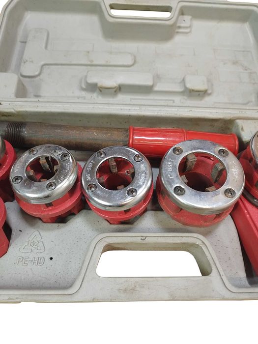 Gwintownica Ręczna DO RUR 1-1/4 1 3/4 1/2