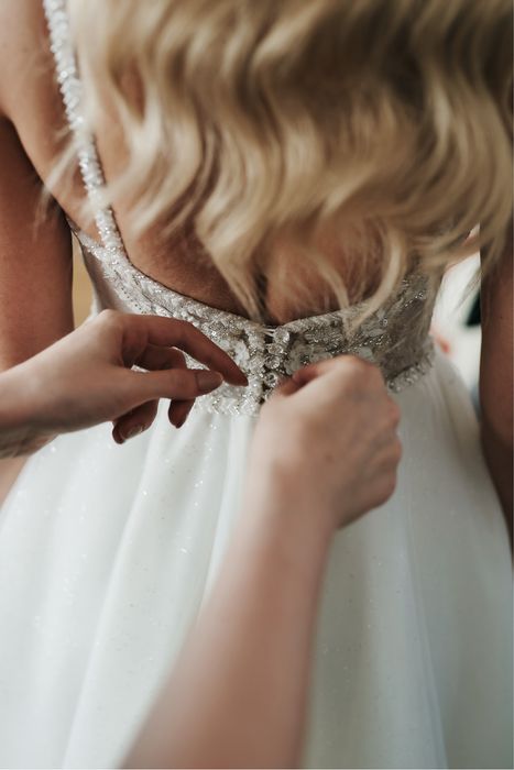 Suknia ślubna glamour