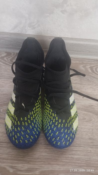 Бутси Adidas дитячі.