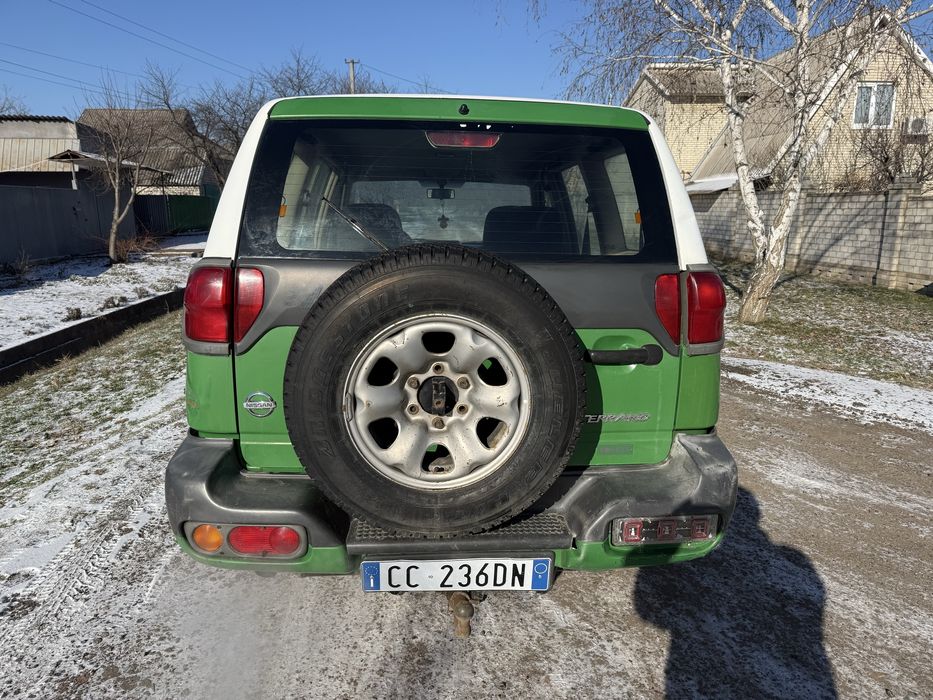 Ниссан Терано. Nissan Terrano 2,7 турбо дизель.