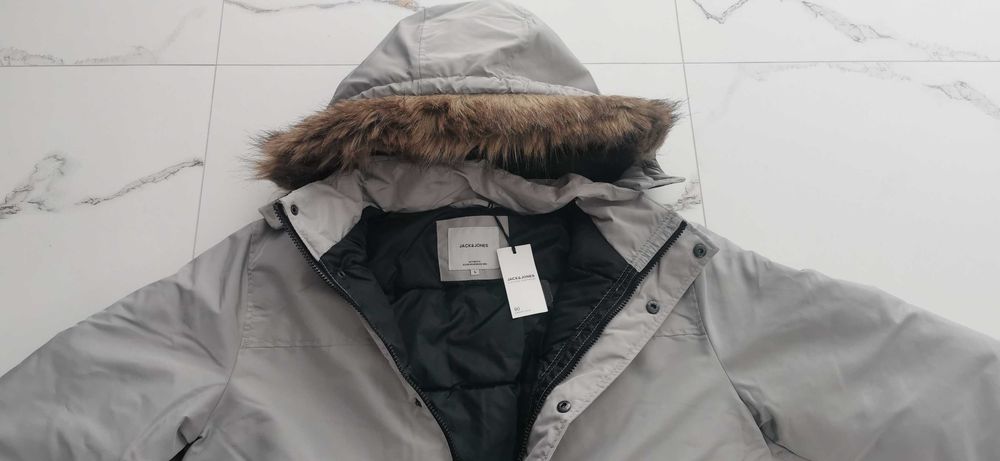Nowa oryginalna kurtka Jack & Jones rozmiarze L 2 kolory