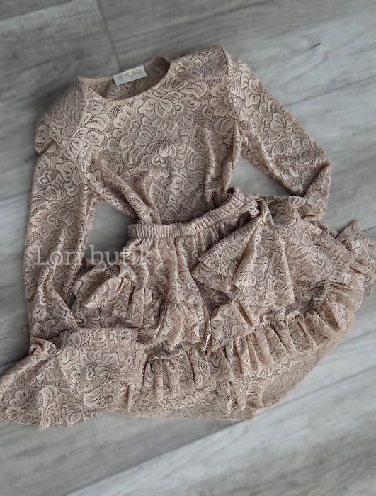 Body spodniczko spodenki koronkowe m.tissu