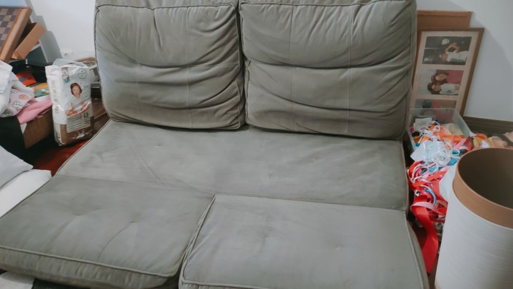 Sofá cambalhota dorme há vontade 4 pessoas está em muito bom uso