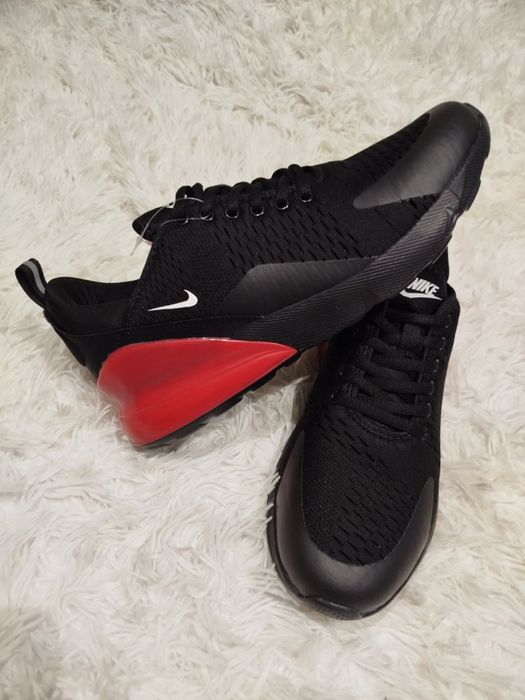 Nowe sportowe buty męskie