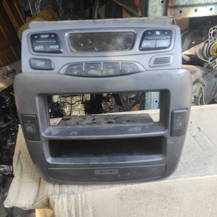 Panel Nawiewu Klimatyzacji Hyundai Trajet