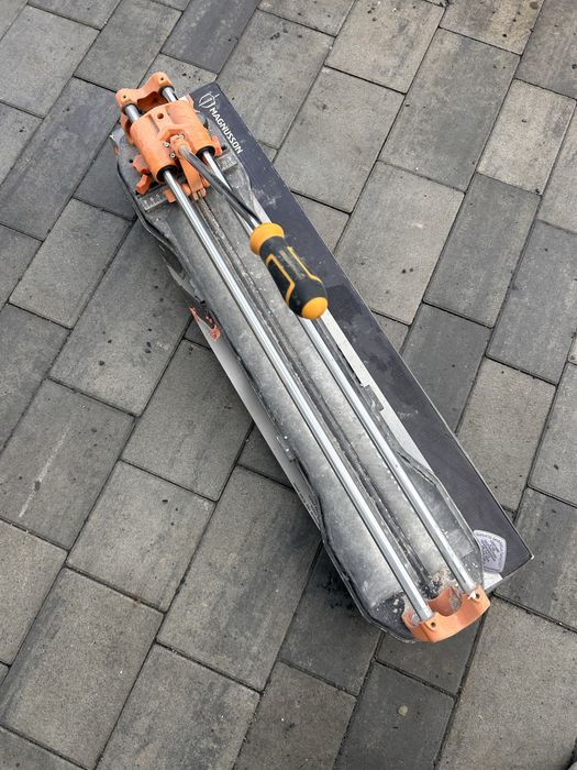 Urządzenie do cięcia płytek Magnuson 630