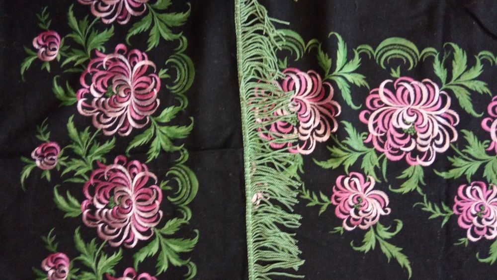 Шторы вышитые шерсть