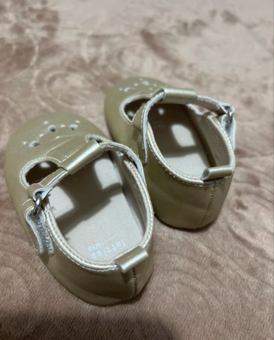 Sapatinho bebe menina