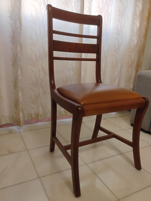 Cadeiras cerejeira