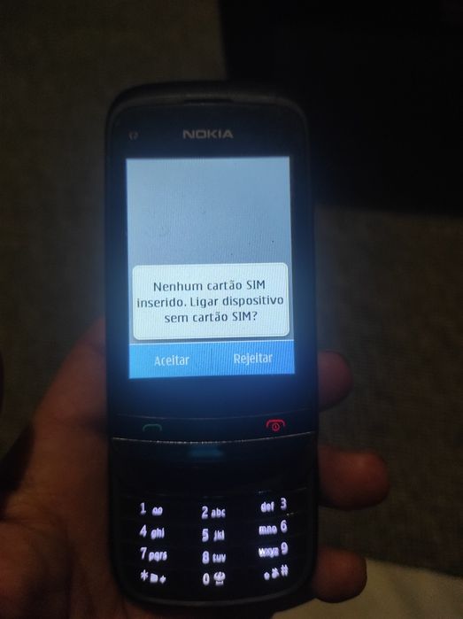 Nokia C2-02 Flip Phone Description64739146004097120