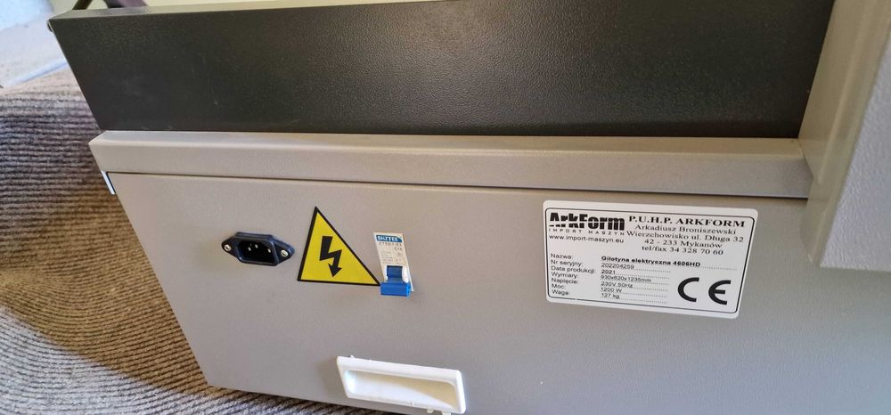 Gilotyna elektryczna do papieru 4606HD