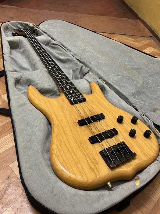 Ken Smith Burner Bass 1989 Japan Gitara Basowa