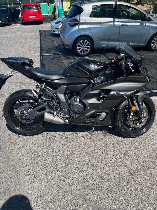 Yamaha R7 2024 4970 km