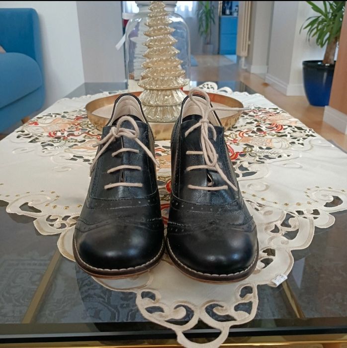 Oksfordki rozmiar 36 Zapato
