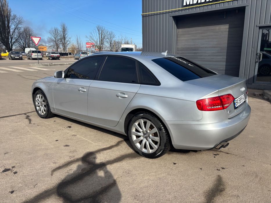 Audi A4 2.0 2012