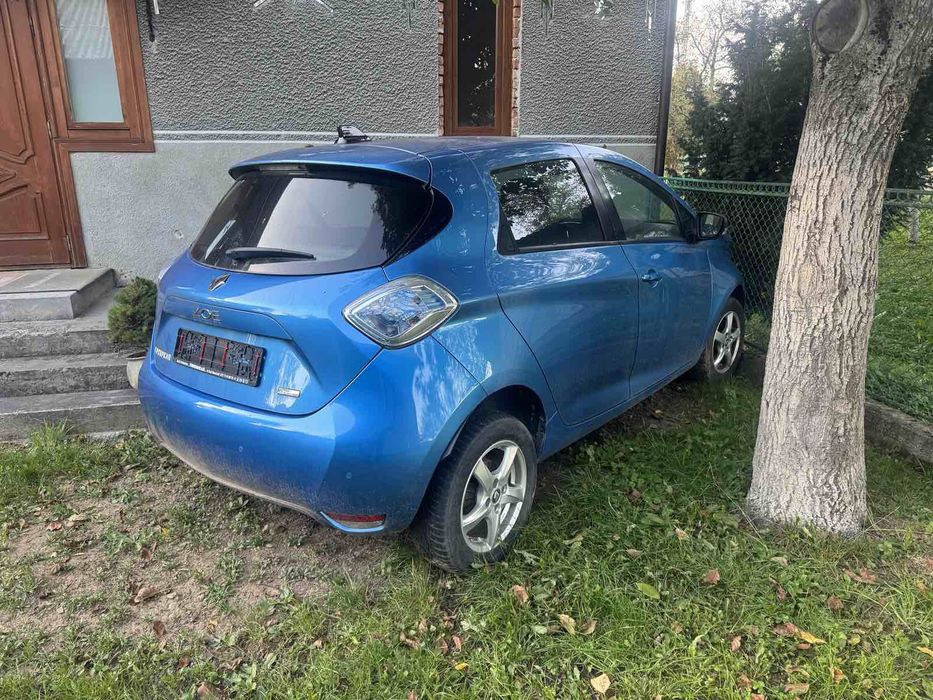 Розборка шрот запчастин Renault Zoe