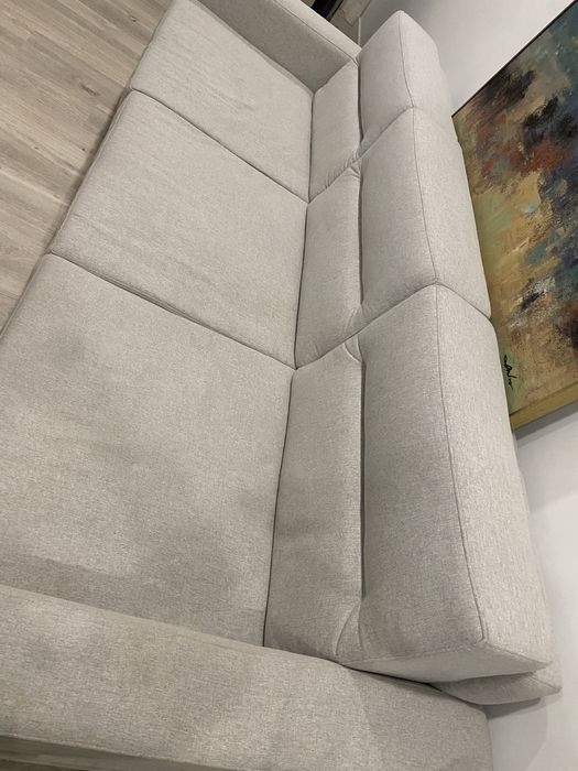 Vende-se Sofá praticamente novo