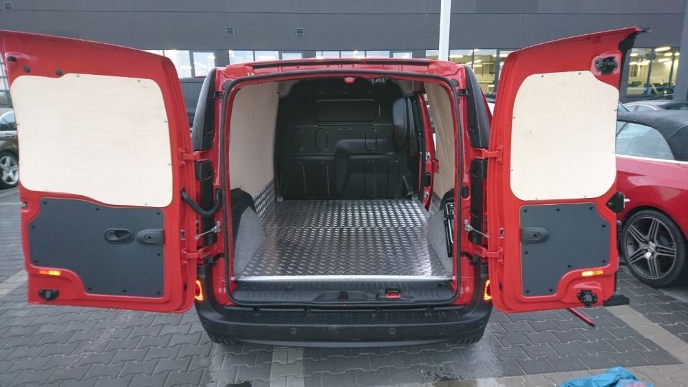 Zabudowa ze sklejki MB Citan L3H1