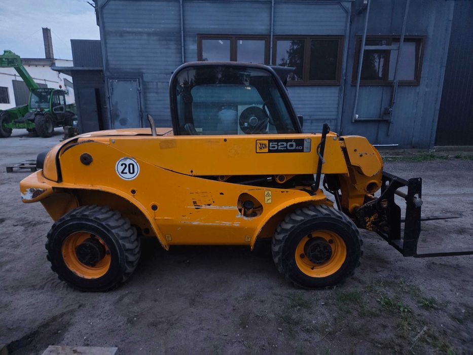 Ładowarka teleskopowa JCB 520-40