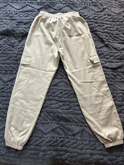 Жіночі штани карго