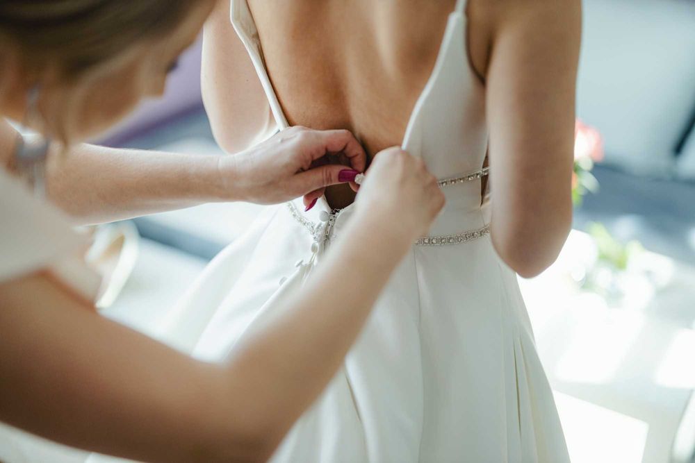 Suknia ślubna essense of australia 34