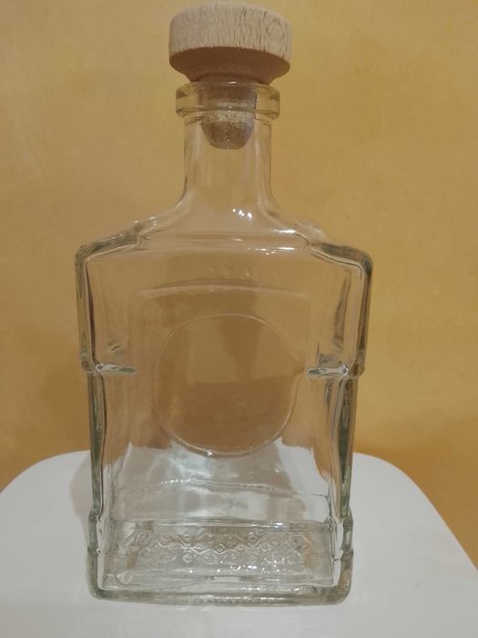 Бутилки з під коньяку
