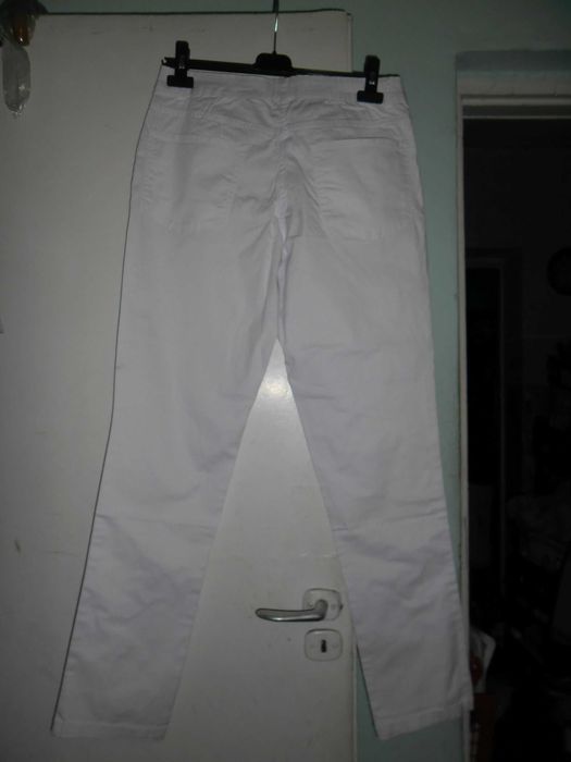 nowe spodnie białe ze streczem roz.40/42