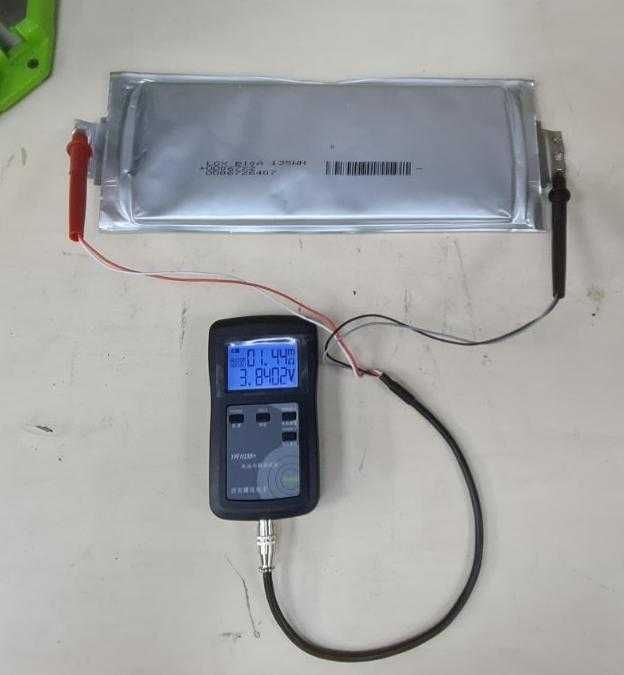 Літій-іонна комірка LG Chem LGX B10A 135Wh — 37,5Ah