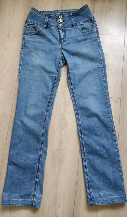 Spodnie damskie jeansy
