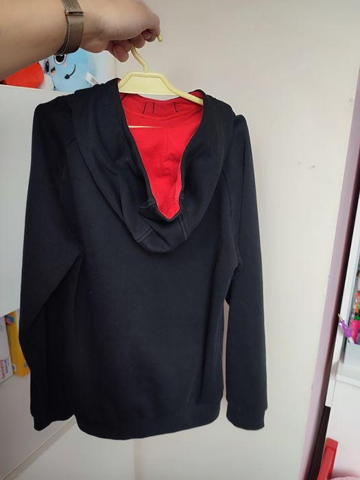 Bluza 146 chłopięca czarna 4 f  4f