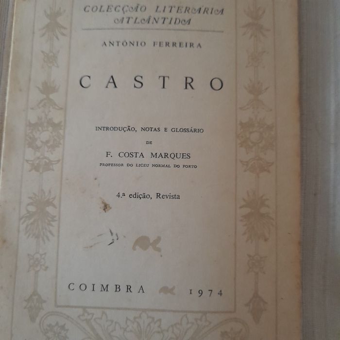 Livro antigo - Castro