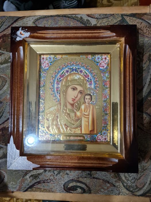 Продам 2 ікони нові