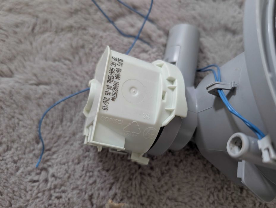 Misa dolna odpływowa Grzałka do zmywarki Indesit DIFP 28T9 +Filtr