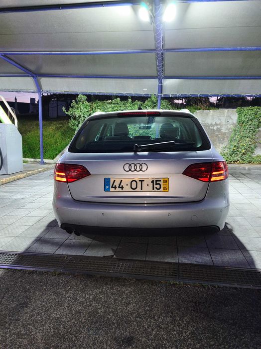 Audi A4 2.0 TDI 143cv Full Extras | Excelente Estado | Inspecionada a uma semana