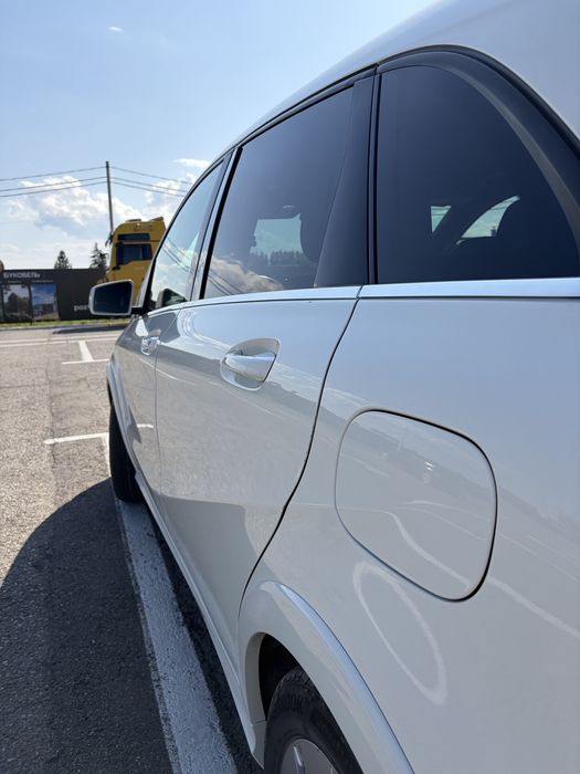 Mercedes b-class electric