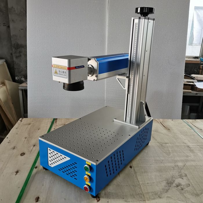 Лазерний маркувальник RAYCUS 30W, лазерный маркировщик