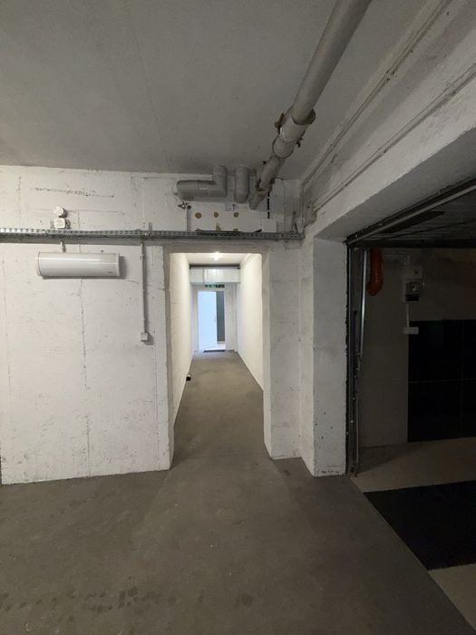 Do wynajęcia garaż 34 m² z komórką lokatorską. Andrzejewskiego 43 - Widok 4