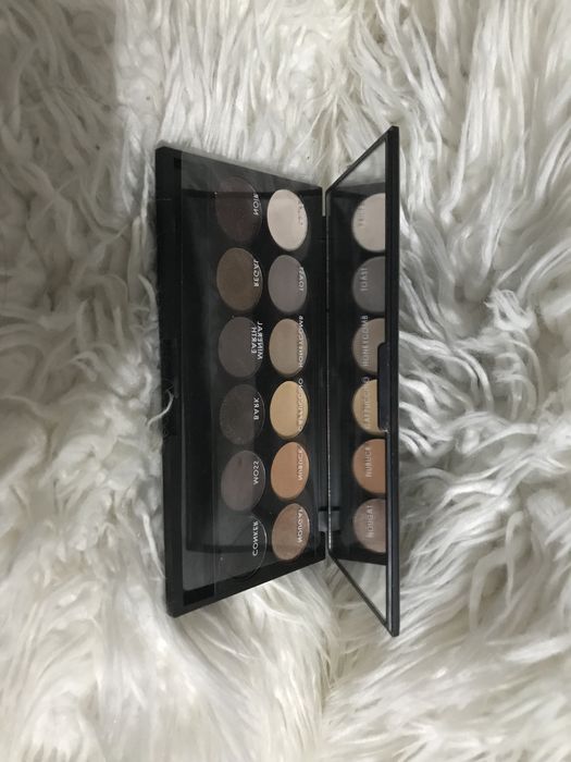 Paleta de maquilhagem Sleek Au Naturel 601