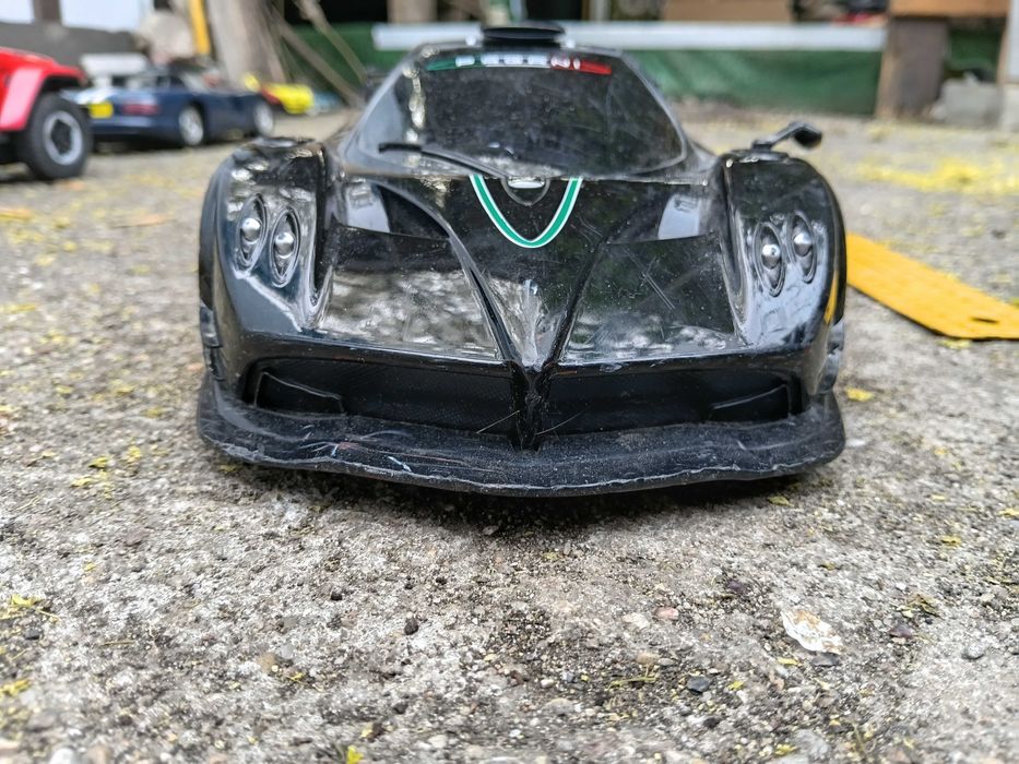 Pagani Zonda R R/C sterowane auto w skali 1/14 od Rastar